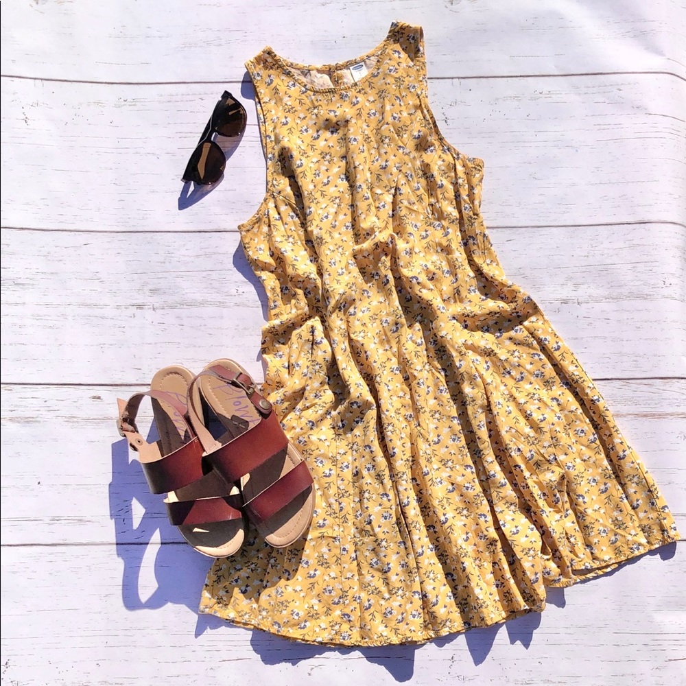 Yellow Swing Flower Dress.